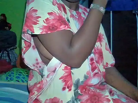 Snapshot of Big_mama1 chatting on 05/27/26, 11:23 Big mama1 online show from 05/27/26, 11:23