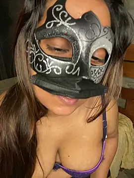 LioraWance online show from 07/12/26, 01:50