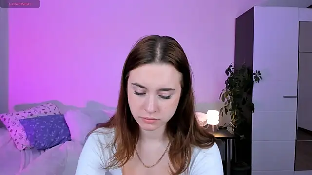 Snapshot of Lilit_Dream chatting on 06/10/26, 03:41 Lilit Dream online show from 06/10/26, 03:41
