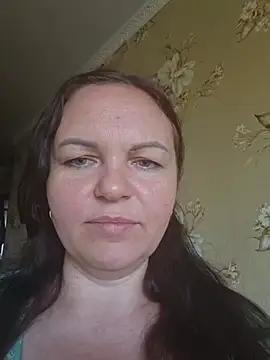 Snapshot of Meri_a chatting on 07/13/26, 03:11 Meri a online show from 07/13/26, 03:11