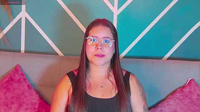 Lia Avalon online show from 06/02/26, 12:27