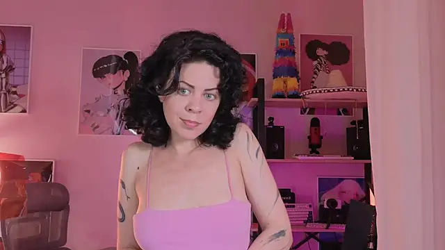 LuluKissmi online show from 05/21/26, 12:35