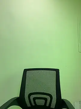 Hanna Cruz  online show from 05/26/26, 04:16