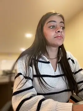 Hanna Cruz  online show from 07/11/26, 02:28