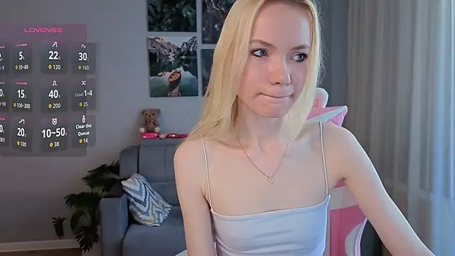 AliceAngelXO online show from 06/07/26, 11:48