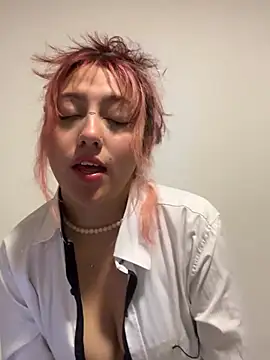 Emma Cut online show from 05/28/26, 11:10