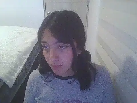 Emma Cut online show from 07/25/26, 10:27