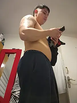 BodyGym18 online show from 06/14/26, 02:24