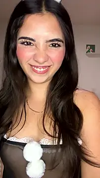 Snapshot of samatha03 chatting on 07/15/26, 03:24 samatha03 online show from 07/15/26, 03:24