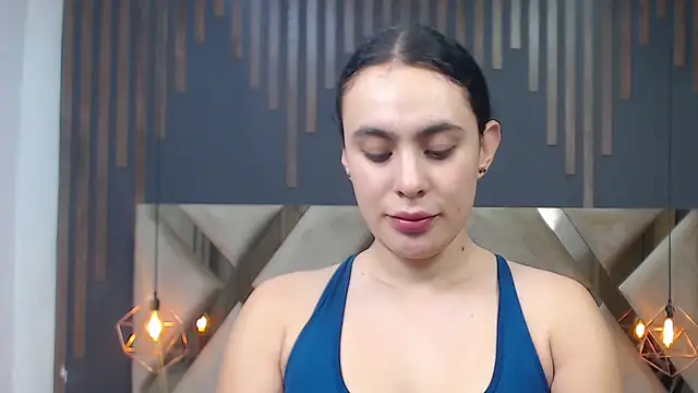 Snapshot of MartinaaFit chatting on 06/10/26, 11:55 MartinaaFit online show from 06/10/26, 11:55