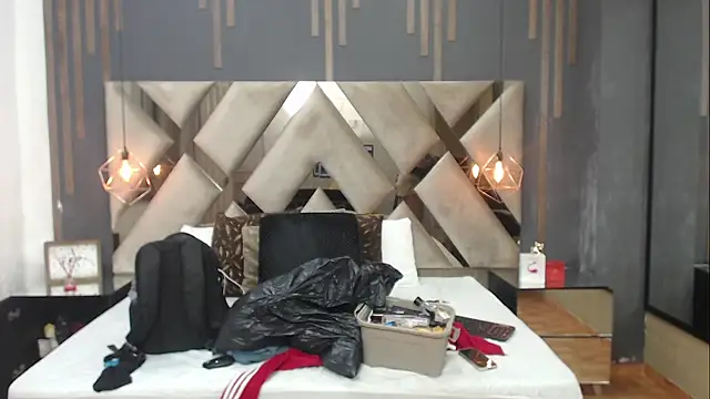 Snapshot of MartinaaFit chatting on 07/06/26, 11:39 MartinaaFit online show from 07/06/26, 11:39
