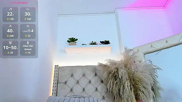 lexi  palmer online show from 07/14/26, 12:22