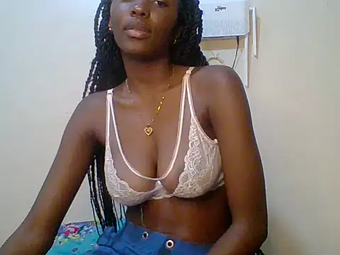 Shania loveer online show from 06/03/26, 08:02