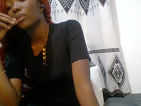 Shania loveer online show from 06/29/26, 07:35