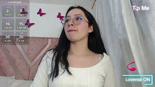 Angel-Hott  online show from 05/30/26, 04:08
