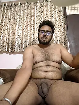 Snapshot of Sexyboyforyou33 chatting on 07/04/26, 07:48 Sexyboyforyou33 online show from 07/04/26, 07:48