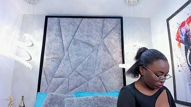Snapshot of ZoeBrowns chatting on 06/03/26, 11:33 ZoeBrowns online show from 06/03/26, 11:33