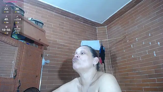 Snapshot of sabag_luchh chatting on 06/19/26, 01:22 sabag luchh online show from 06/19/26, 01:22