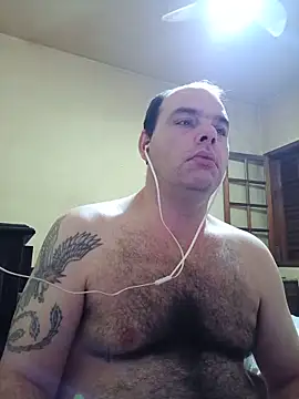 Snapshot of Safado700 chatting on 06/11/26, 03:03 Safado700 online show from 06/11/26, 03:03