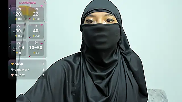 Snapshot of Samira_1 chatting on 05/27/26, 01:57 Samira 1 online show from 05/27/26, 01:57