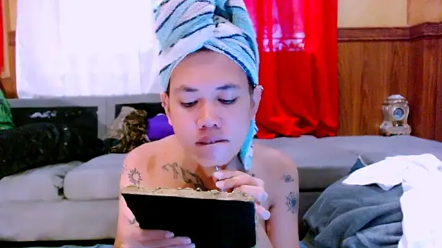 empressqueen zoe online show from 07/10/26, 08:14