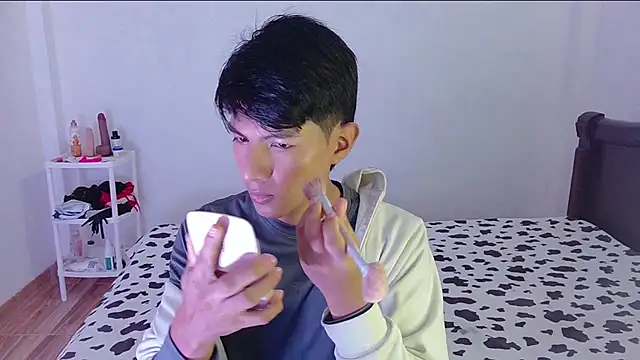 Snapshot of phuwin_bj chatting on 07/08/26, 11:00 phuwin bj online show from 07/08/26, 11:00