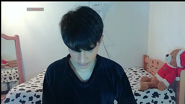 Snapshot of phuwin_bj chatting on 06/20/26, 06:40 phuwin bj online show from 06/20/26, 06:40