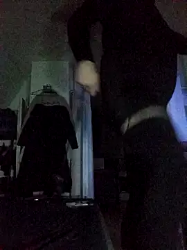 Snapshot of Cybergeil33 chatting on 02/08/25, 01:43 Cybergeil33 online show from 02/08/25, 01:43