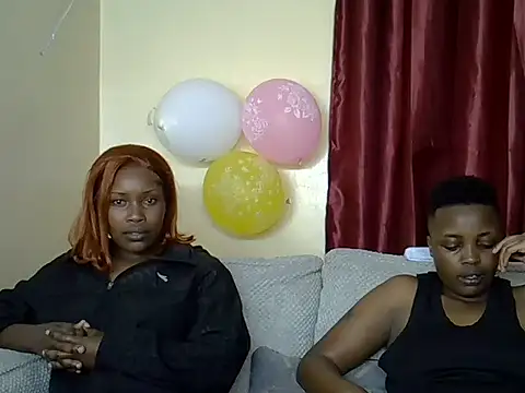 Snapshot of ebonyafriqueen1 chatting on 05/22/26, 05:44 ebonyafriqueen1 online show from 05/22/26, 05:44