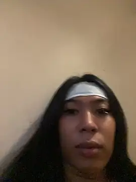 hugecock tamira online show from 06/18/26, 03:16