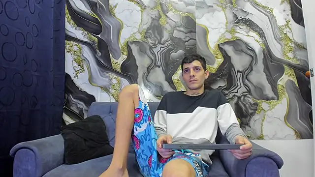 boy max latin online show from 05/28/26, 07:31