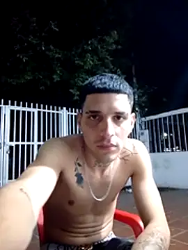 boy max latin online show from 07/15/26, 01:34