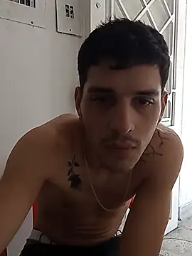 boy max latin online show from 07/05/26, 07:43