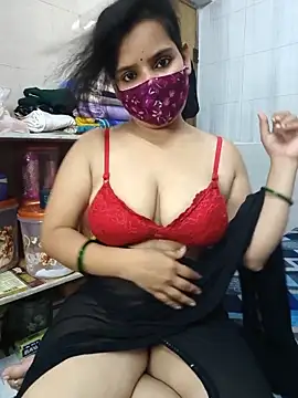Snapshot of shalini_gupta05 chatting on 06/28/26, 04:24 shalini gupta05 online show from 06/28/26, 04:24