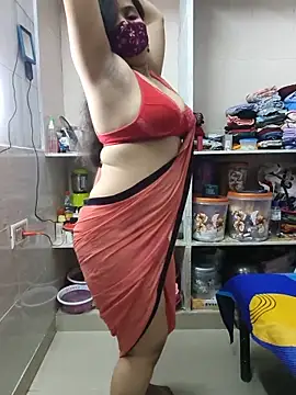 Snapshot of shalini_gupta05 chatting on 06/14/26, 03:46 shalini gupta05 online show from 06/14/26, 03:46
