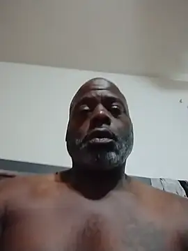 Snapshot of Tremainebigg chatting on 07/09/26, 08:41 Tremainebigg online show from 07/09/26, 08:41