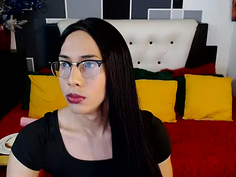 stephanie dollss online show from 05/26/26, 03:54
