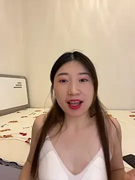 qiuqiu 018 online show from 05/23/26, 11:15