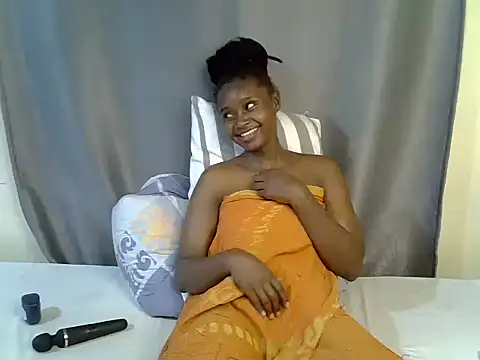 SexxyLindsey online show from 07/08/26, 11:44