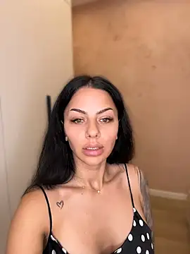 Ivy Trixx online show from 06/25/26, 03:28