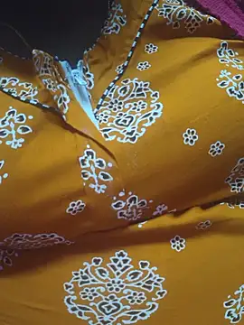 Snapshot of geetha431 chatting on 05/30/26, 06:24 geetha431 online show from 05/30/26, 06:24