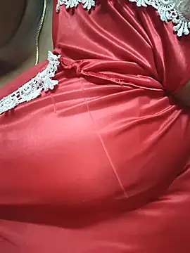 Snapshot of geetha431 chatting on 06/15/26, 05:56 geetha431 online show from 06/15/26, 05:56