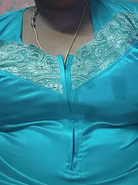 geetha431 online show from 05/28/26, 05:52
