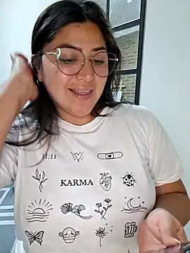 Snapshot of morena95_ chatting on 06/06/26, 03:01 morena95 online show from 06/06/26, 03:01