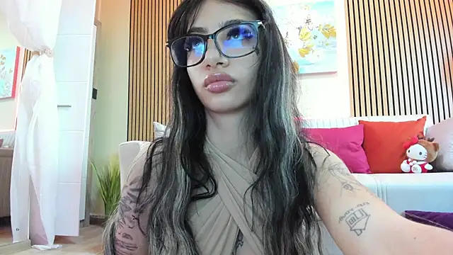 Snapshot of SayuriXo_Xo chatting on 05/24/26, 04:34 SayuriXo Xo online show from 05/24/26, 04:34