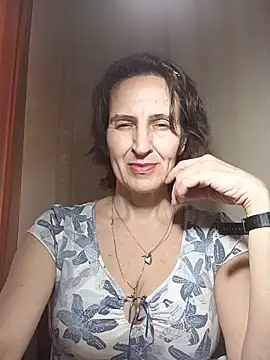 Alene Lorrie online show from 05/27/26, 06:21