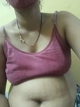 Snapshot of Naughty_ayesha09 chatting on 06/28/26, 10:10 Naughty ayesha09 online show from 06/28/26, 10:10