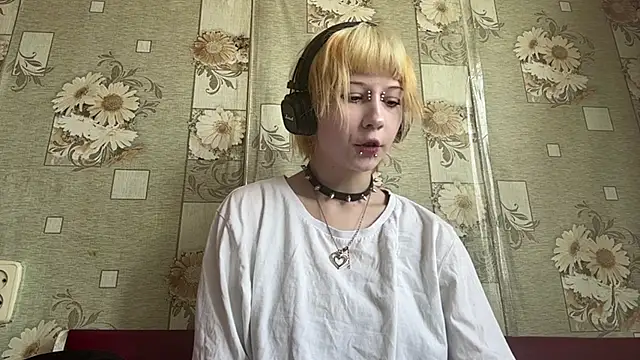FatimahFroman online show from 05/21/26, 09:39