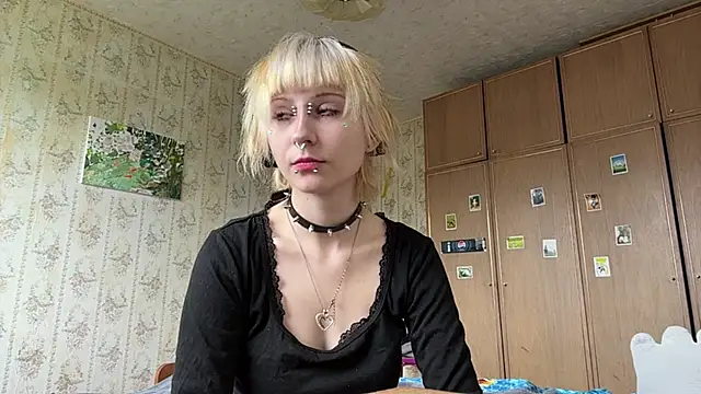 FatimahFroman online show from 05/30/26, 12:22