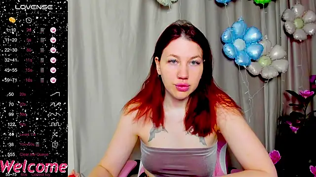Snapshot of Arya_Curves chatting on 06/12/26, 01:25 Arya Curves online show from 06/12/26, 01:25